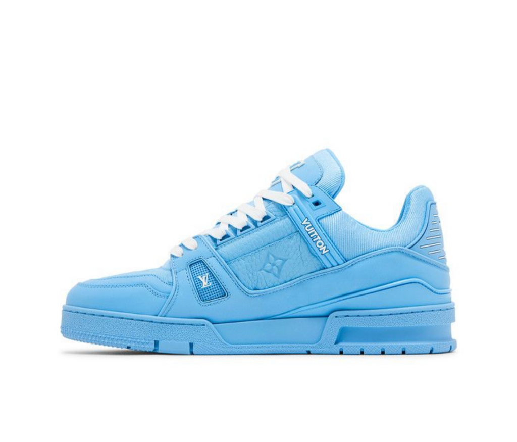 2023
Louis Vuitton Trainer 'Embossed
Monogram - Blue'