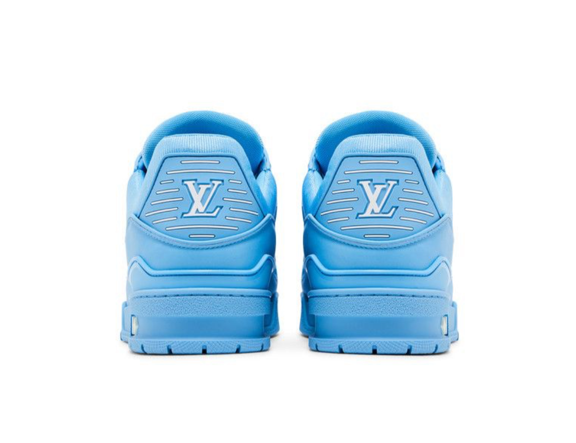 2023
Louis Vuitton Trainer 'Embossed
Monogram - Blue'