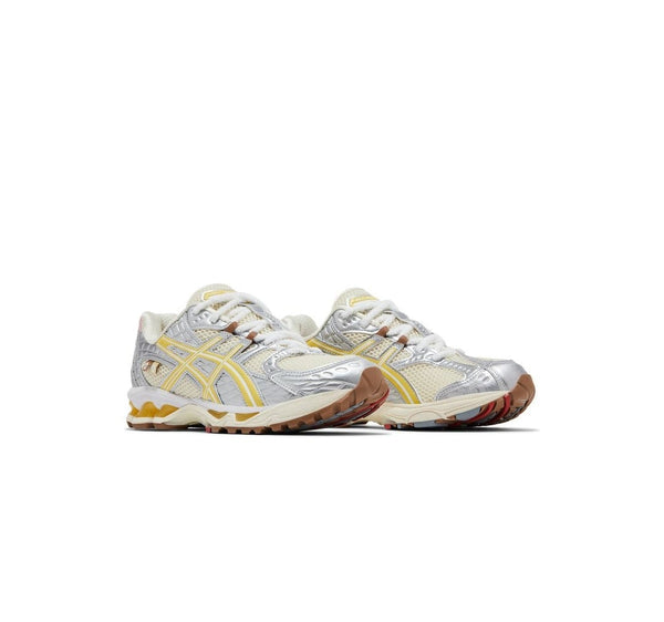 VANDYTHEPINKxatmosxGel Nimbus 10.1'Banana  Split'